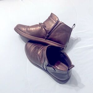 Easy Street Blue Ankle Booties with Side Zipper